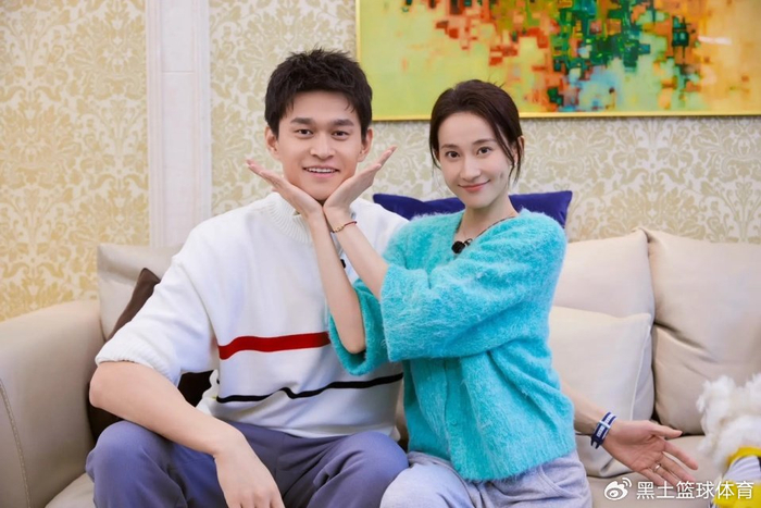 开云体育-被批大男子主义！34岁孙杨指责妻子 张豆豆道歉后哭了：我就像他妈妈|秦昊|朱丹|国际航班|结婚|奥运冠军_新浪娱乐_新浪新闻